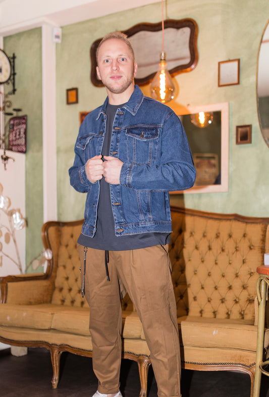 Giubbino Denim essencial