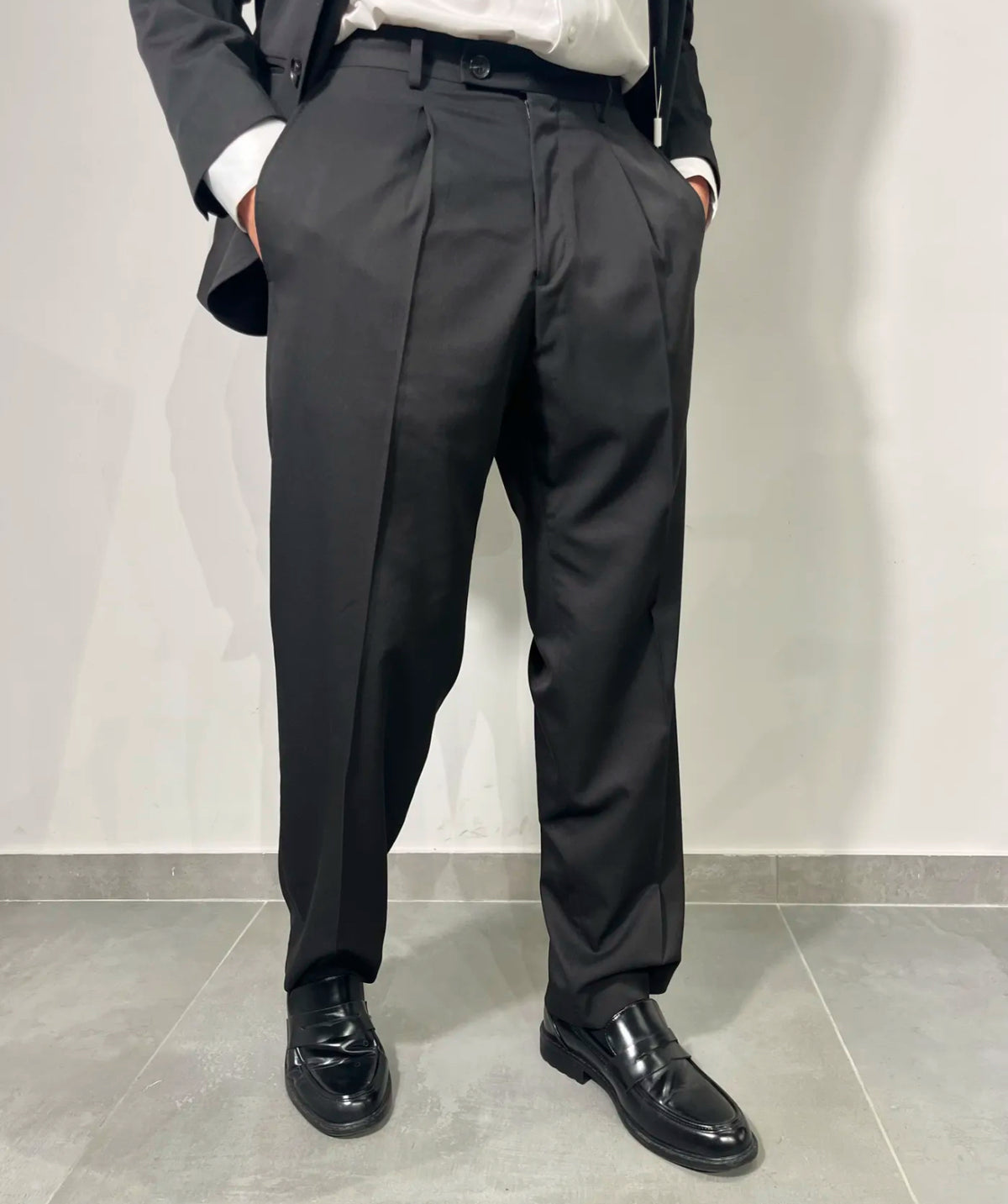 ABITO OLD MONEY STYLE BLACK