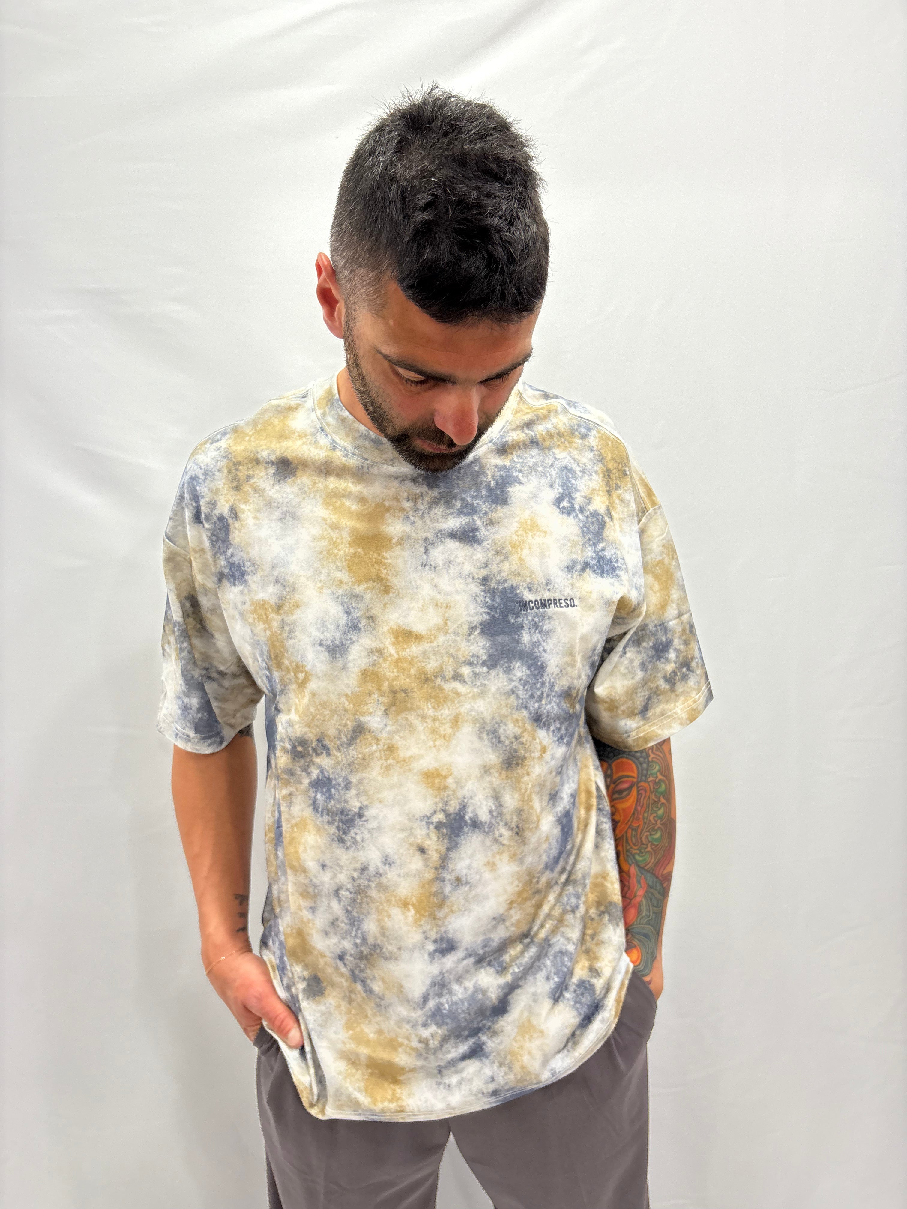 T-SHIRT INCOMPRESO LOGO RICAMO OVER FANTASIA