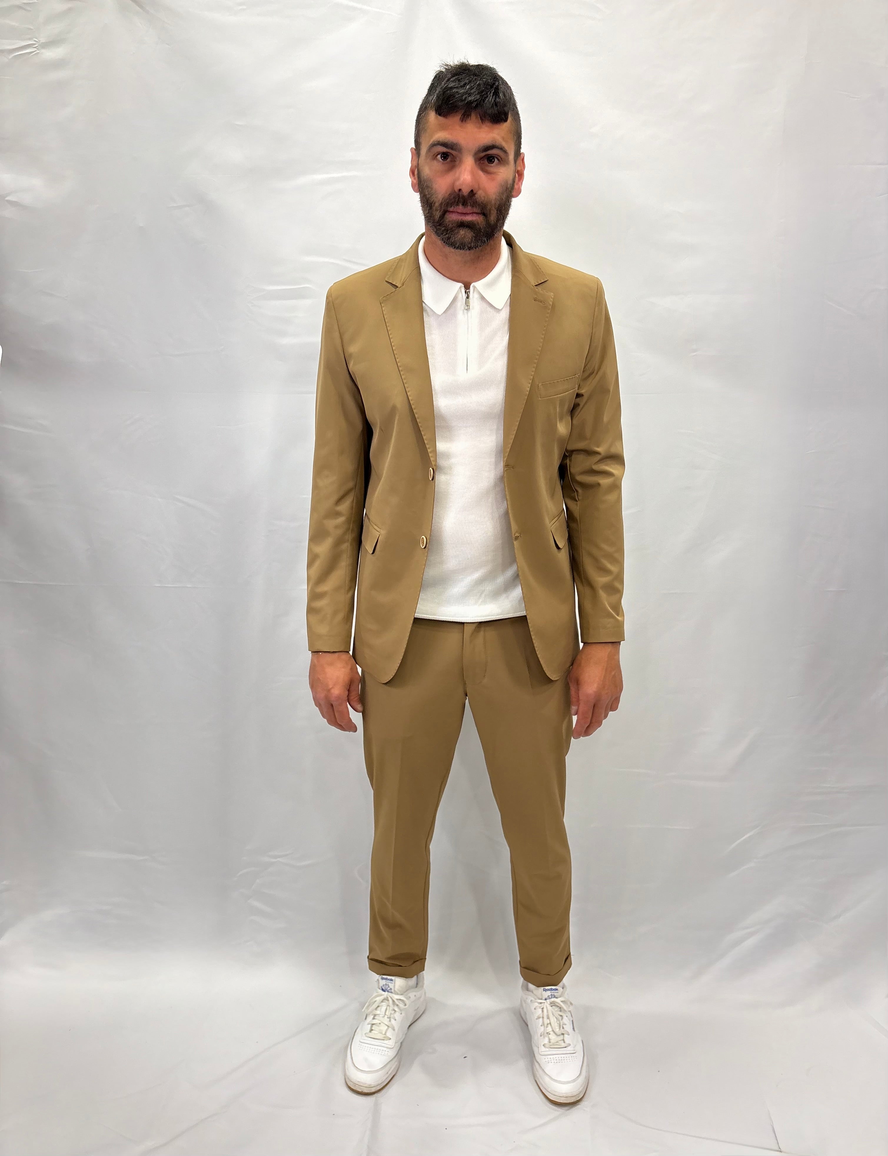 COMPLETO TESSUTO EXTRA LEGGERO TECNICO CAMEL