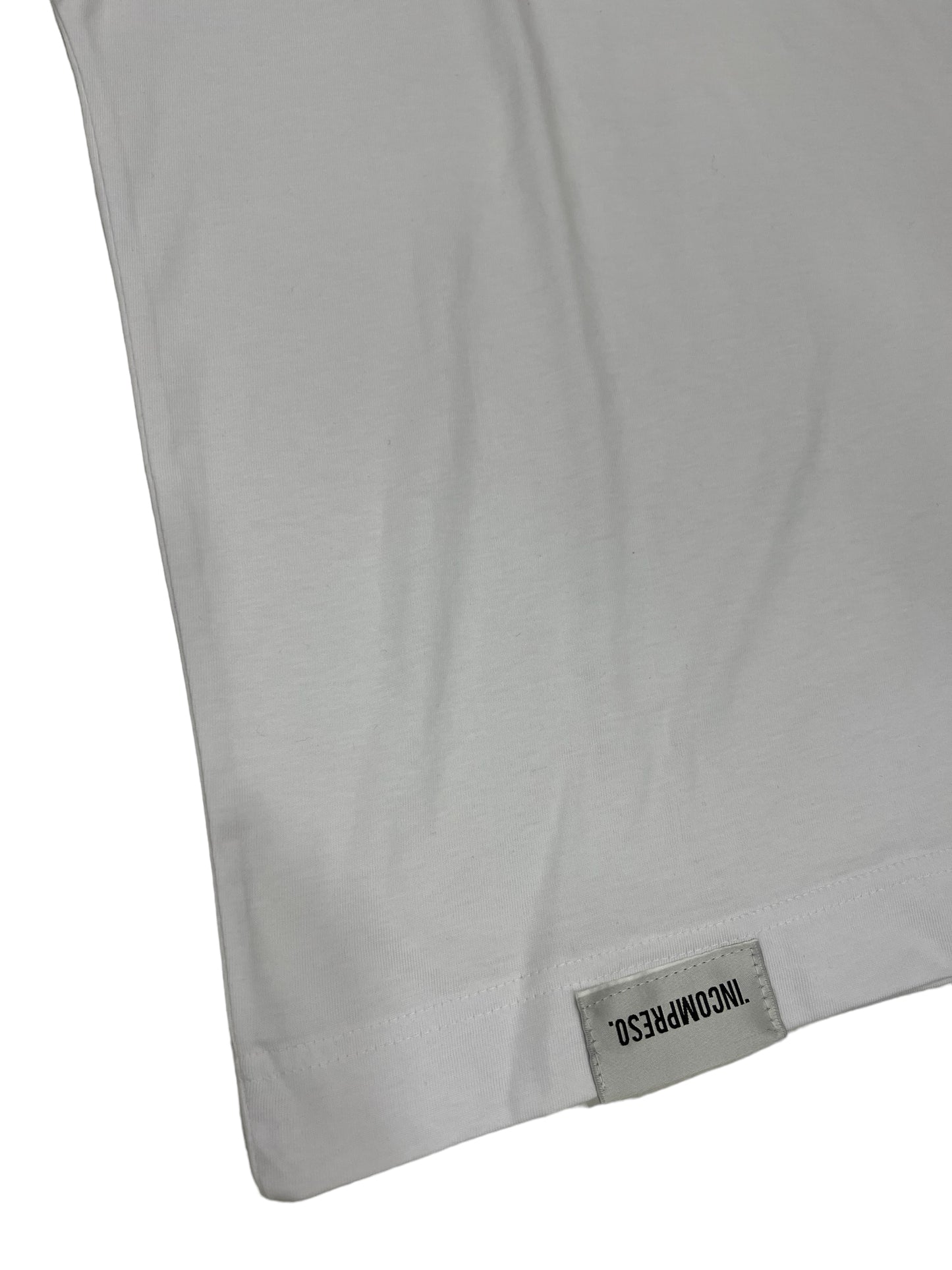 T-shirt Incompreso over bianca ricamo
